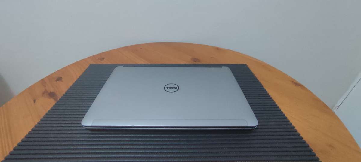 Dell Latitude E6540 - Parts/Repair