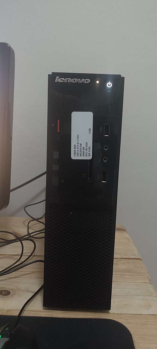 i3 Lenovo S500, 500Gb HDD, 8 Gig Ram and 19 Inch Samsung Monitor Complete