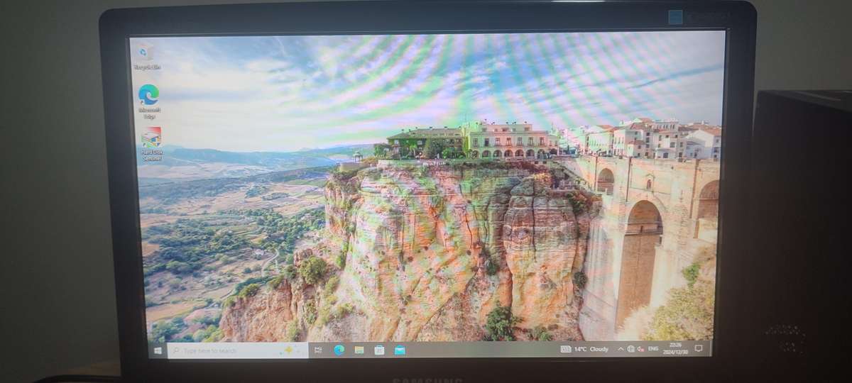 i3 Lenovo S500, 500Gb HDD, 8 Gig Ram and 19 Inch Samsung Monitor Complete