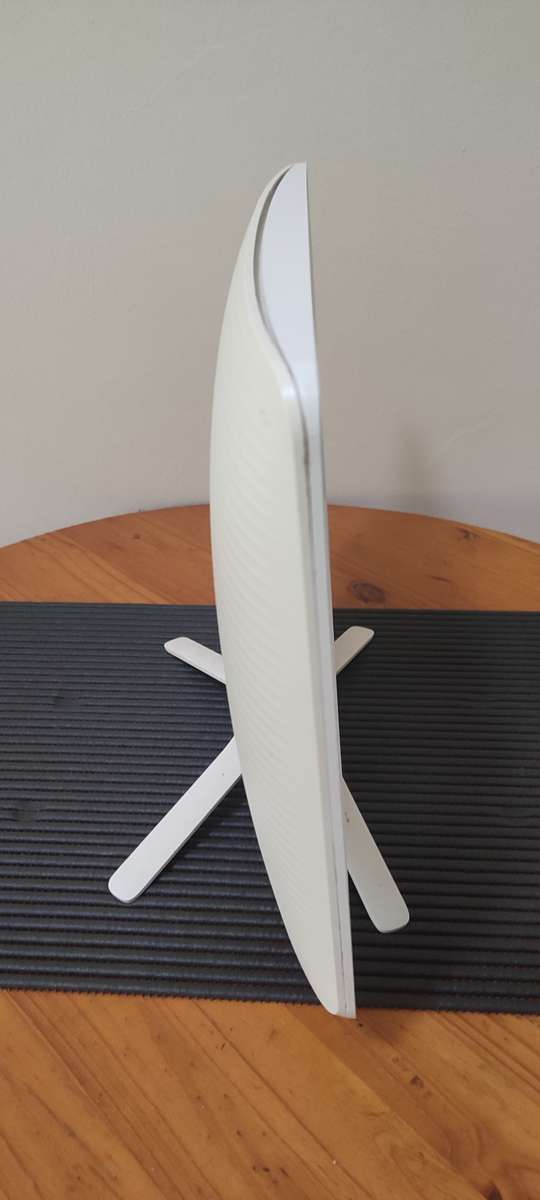 Hp All In One Pc 500Gb HDD, 4GB Ram - Spares Or Repairs (Beeps when Turned On)