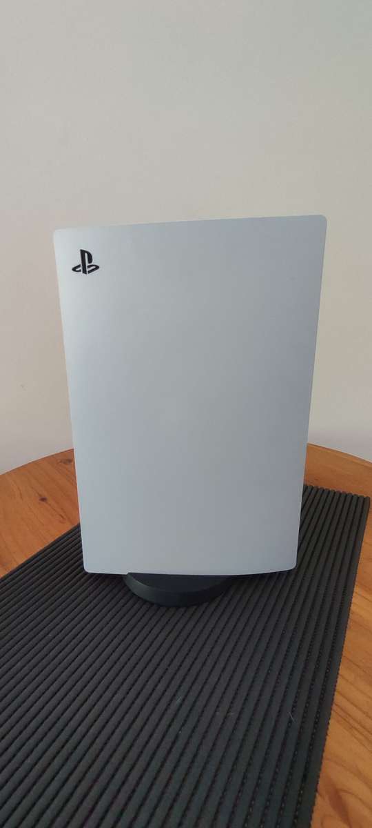 Playstation 5 1TB Console Digital With New Sealed Controller