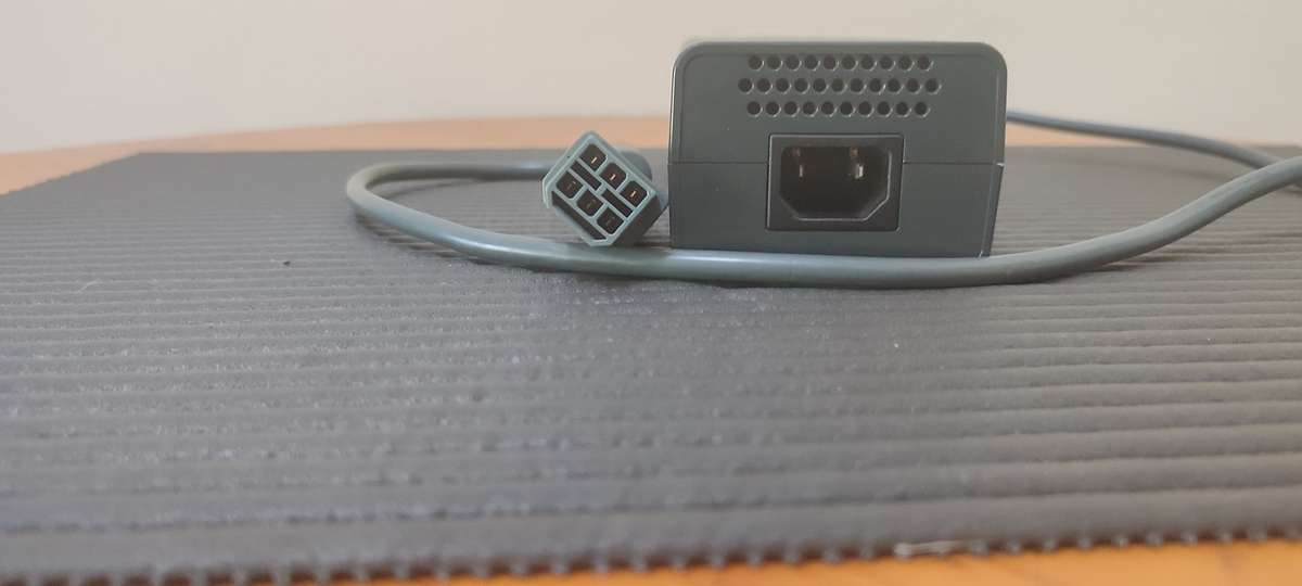 Xbox 360 Power Supply