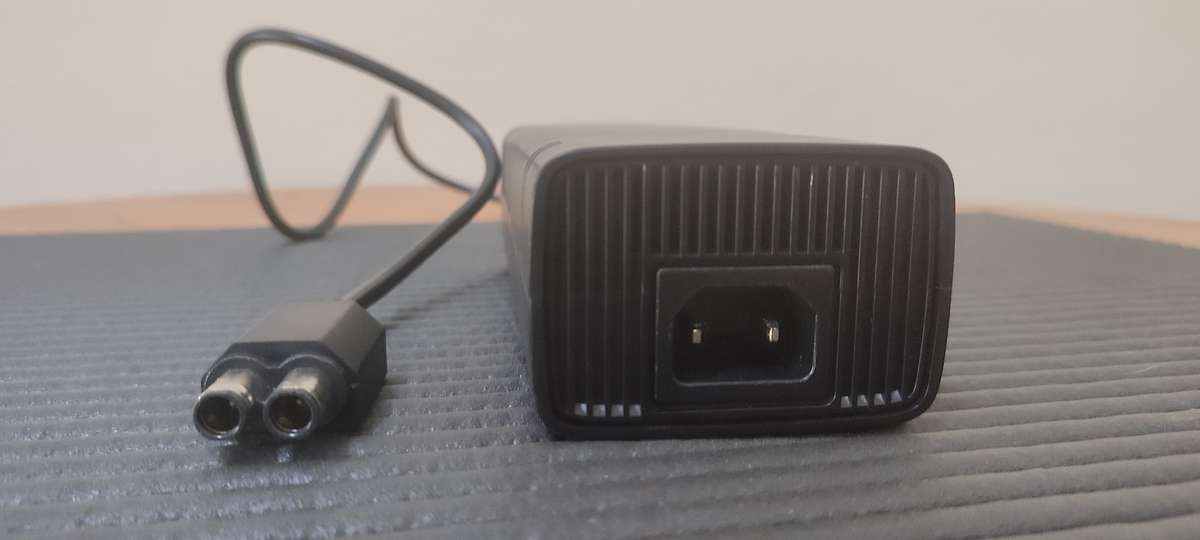 Xbox 360 Slim Power Supply