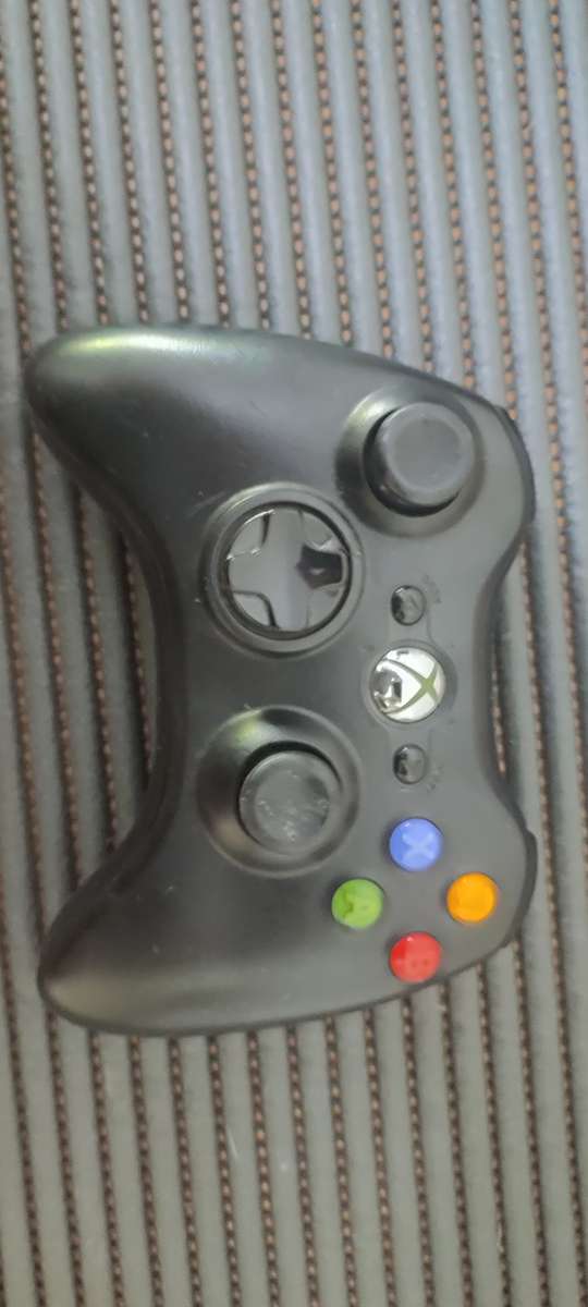 Two Xbox 360 Controllers - For Spares Or Repair