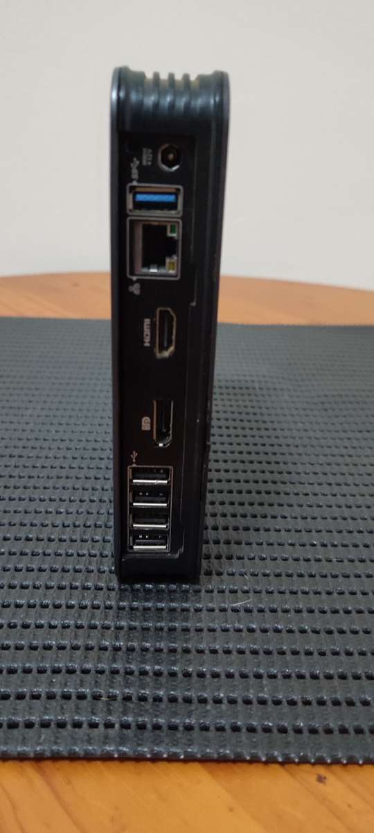 Intel Celeron J4125, 8Gb Ram, 256 HDD