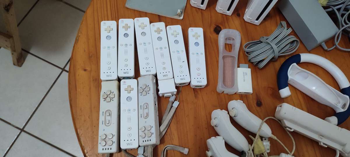 Wii Bundle - Spares / Repairs