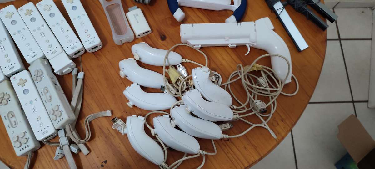 Wii Bundle - Spares / Repairs