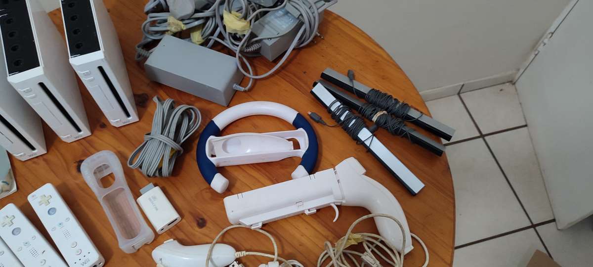 Wii Bundle - Spares / Repairs