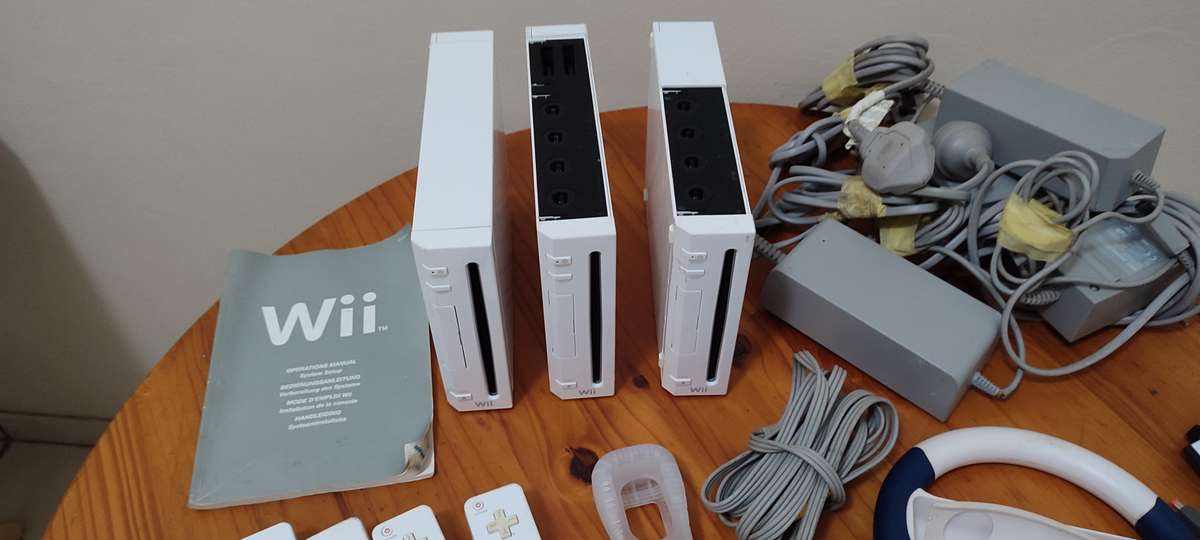 Wii Bundle - Spares / Repairs