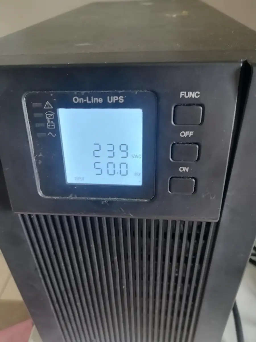 Gicom 3KVA UPS - No Batteries