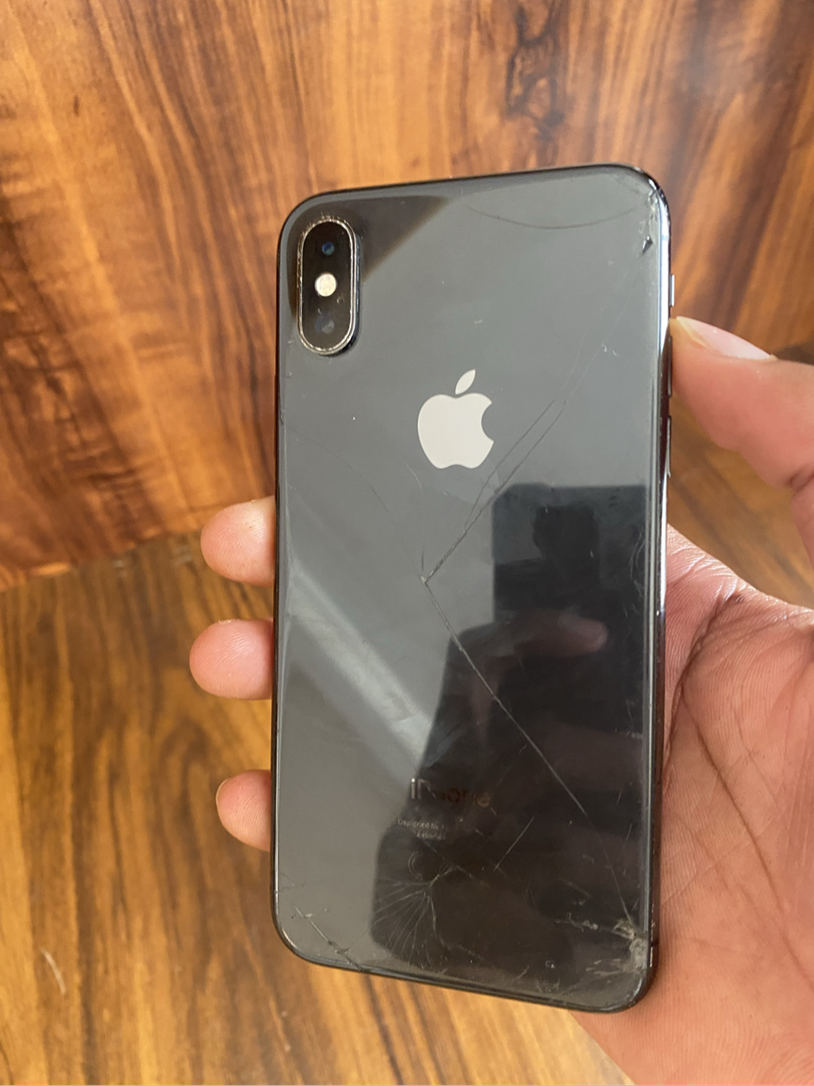 iPhone XS