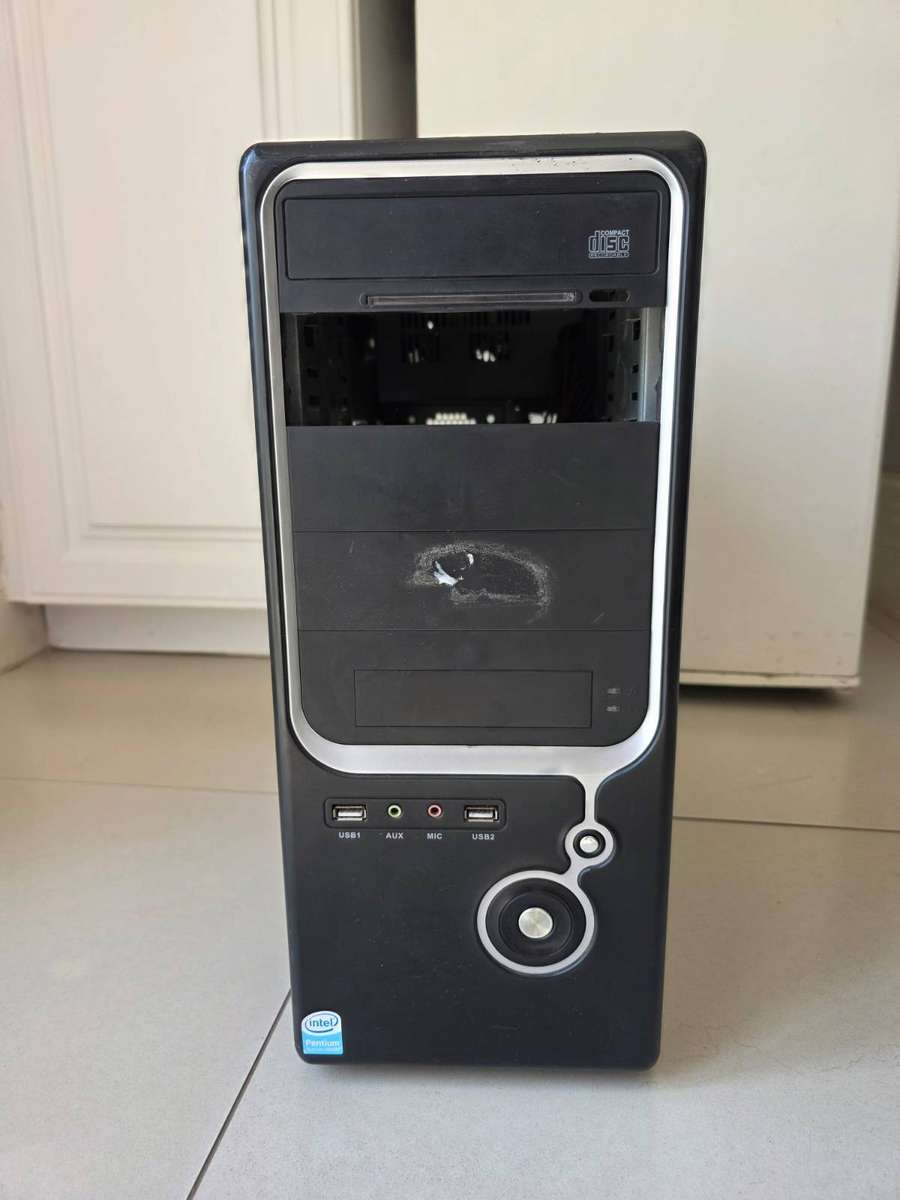 PC Case with 300W Proline Power Supply