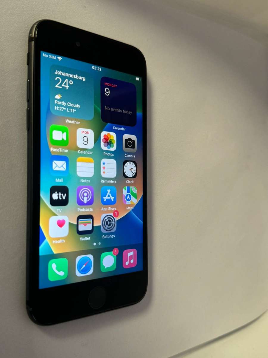 Apple iPhone 7 PLUS - 128GB | 100% BATTERY