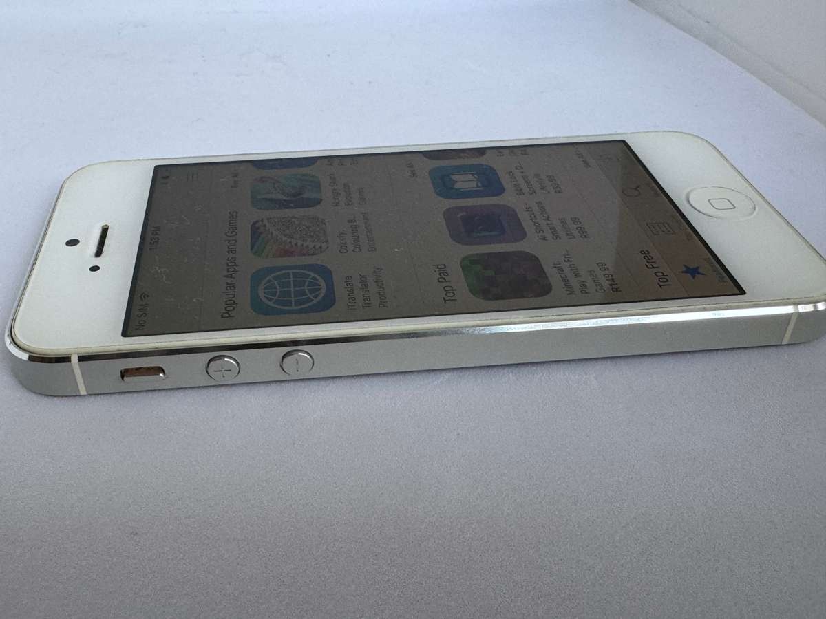 Apple iPhone 5 64GB Silver