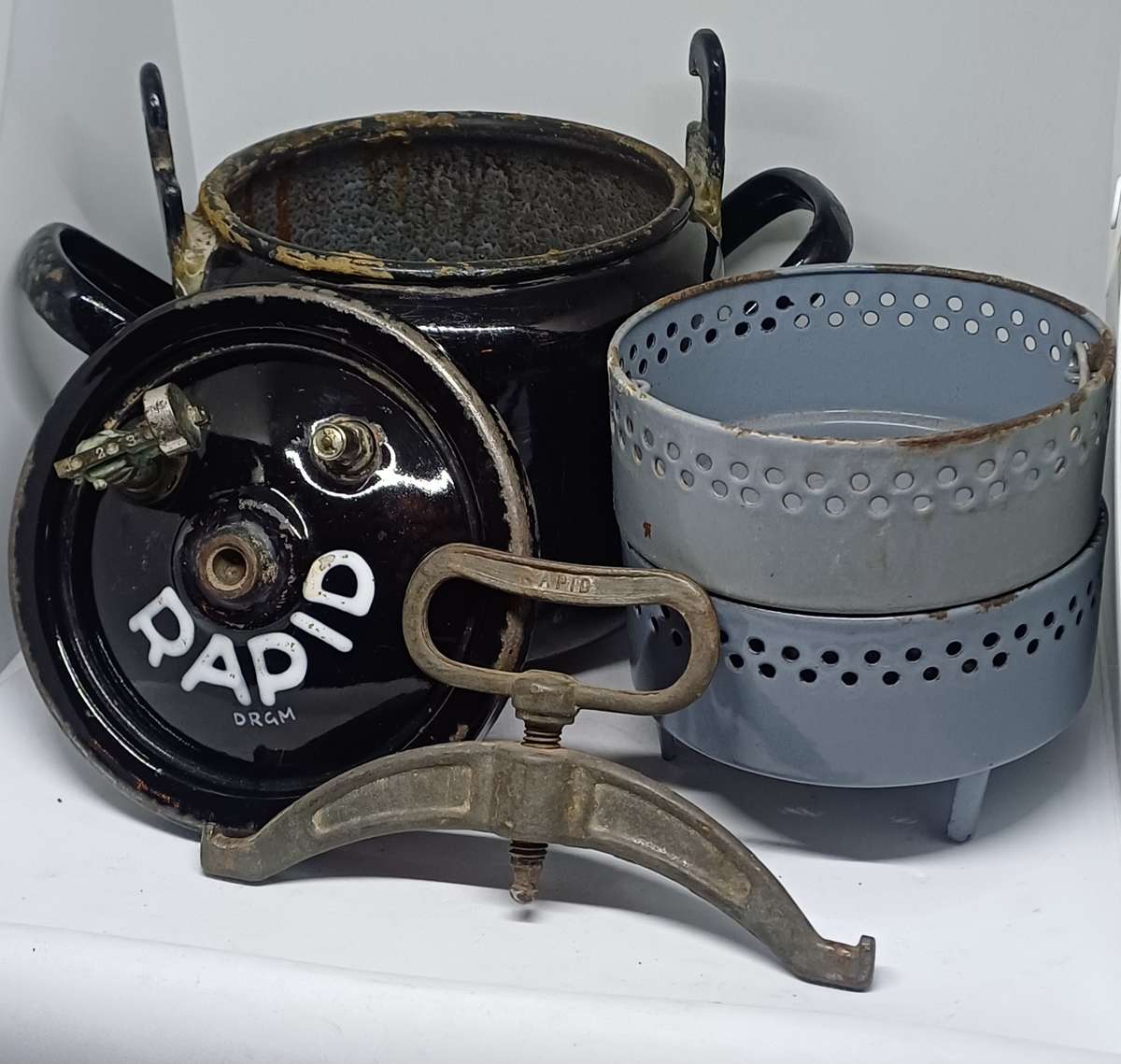 Antique Rapid Dram Collection Cooker