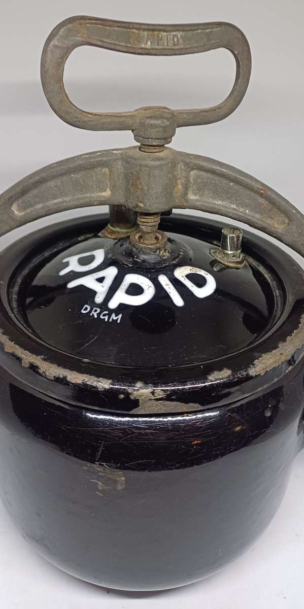 Antique Rapid Dram Collection Cooker