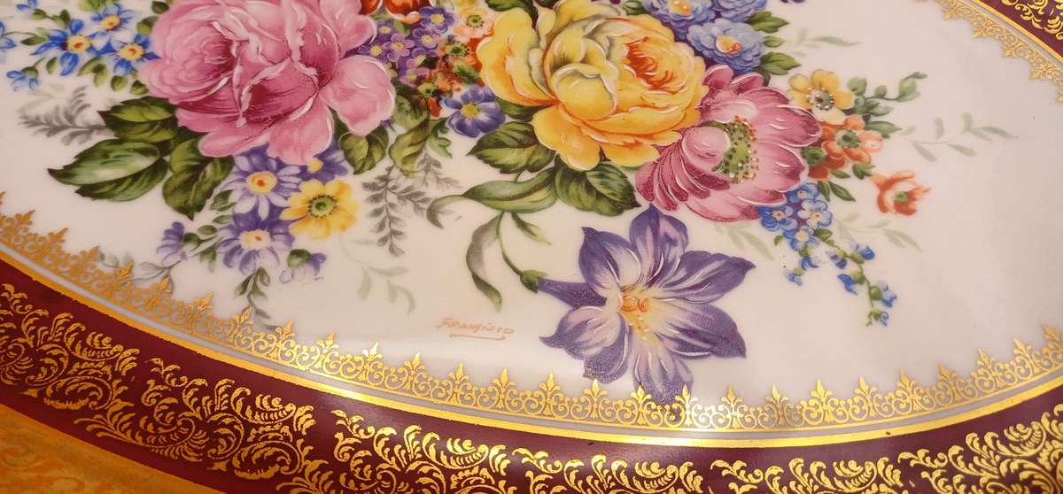 Beautiful Limoges oval plate