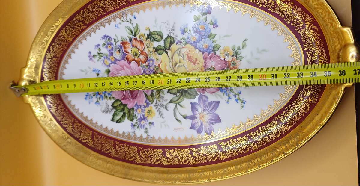 Beautiful Limoges oval plate