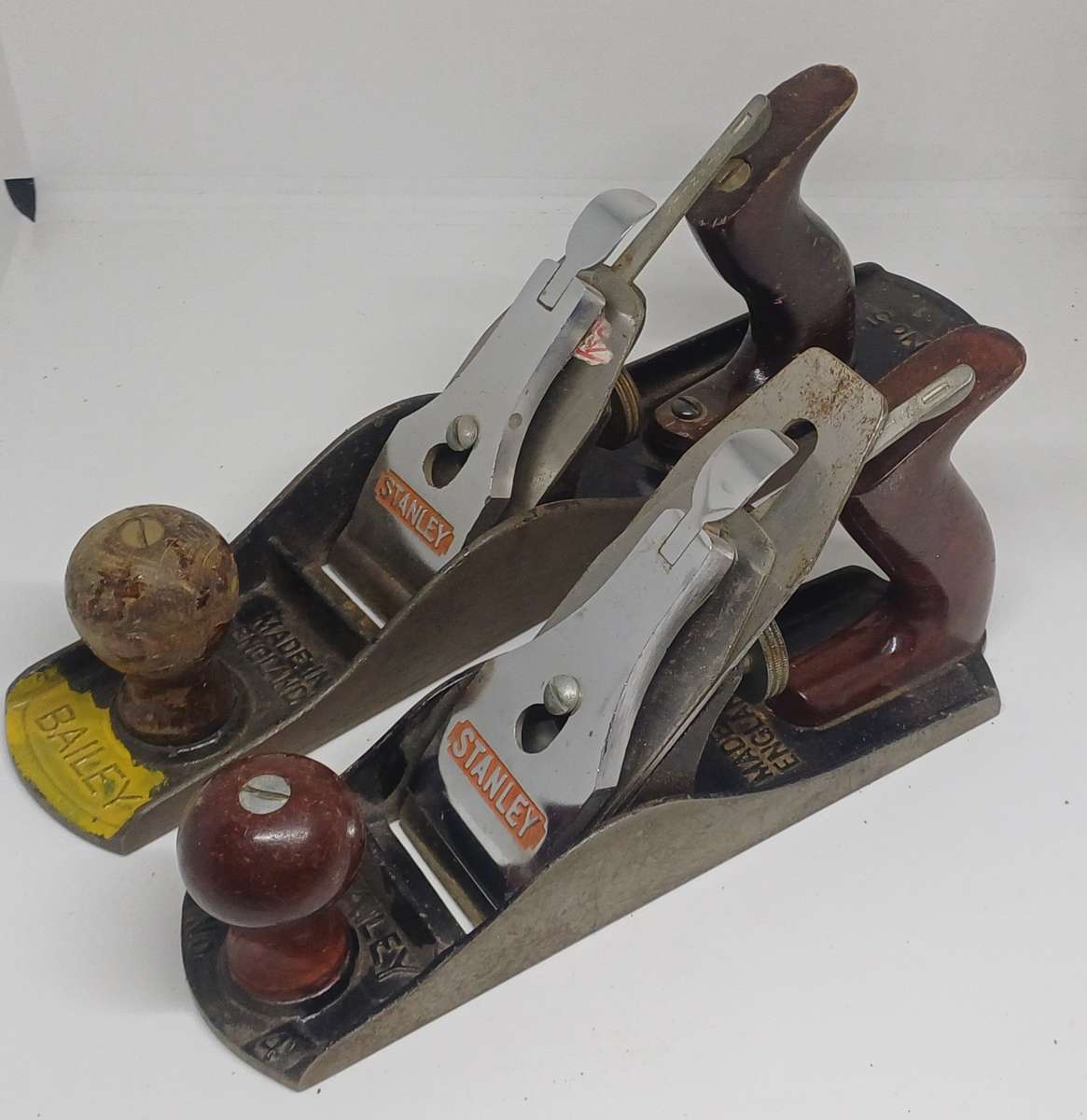 Two Stanley Planes no 4 and 5