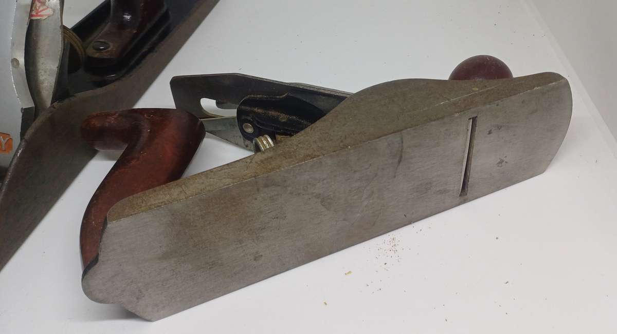 Two Stanley Planes no 4 and 5