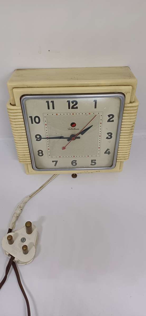 1950's Telechron Artdeco Style wall clock-working