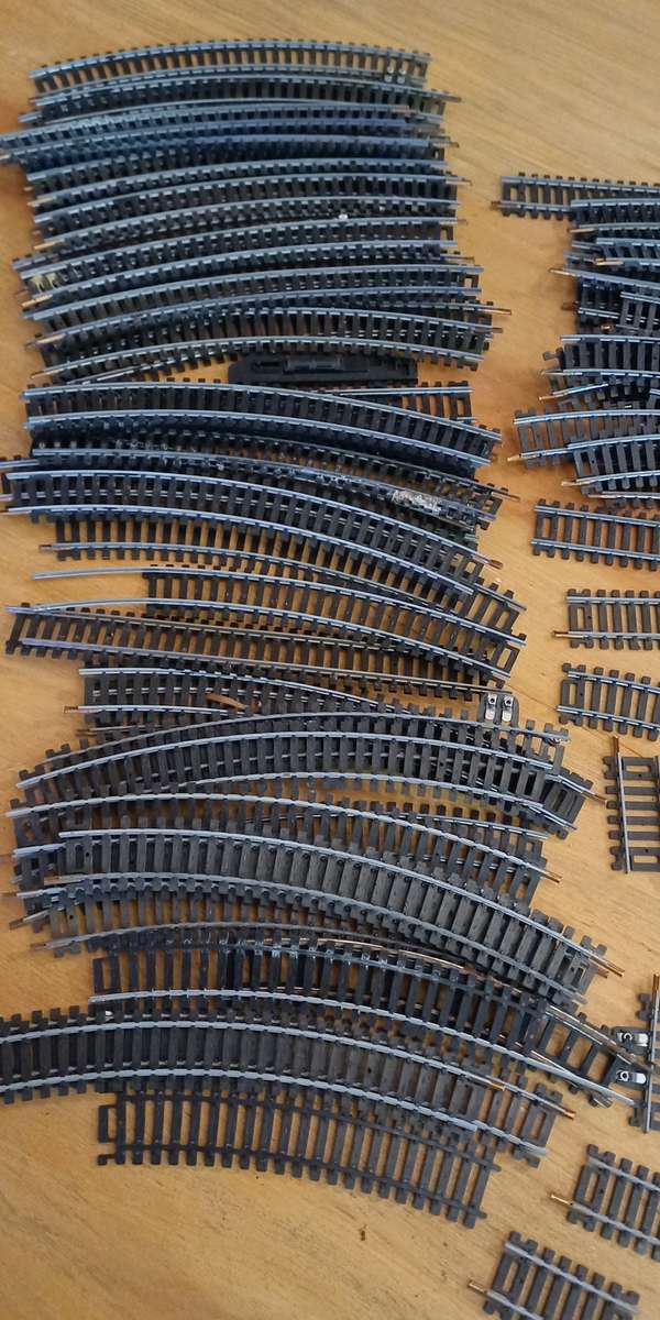 Huge lot Lima Train Tracks