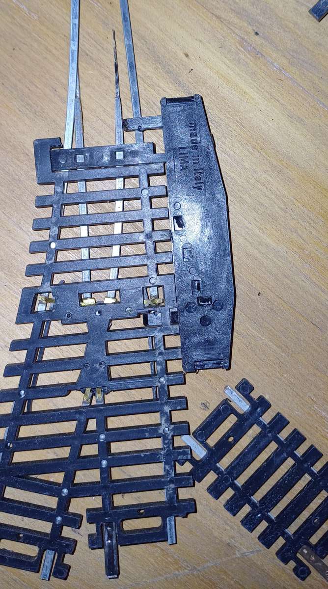 Huge lot Lima Train Tracks