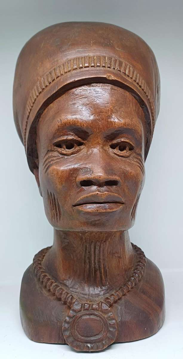 LARGE Hand carved African wooden Sculpture