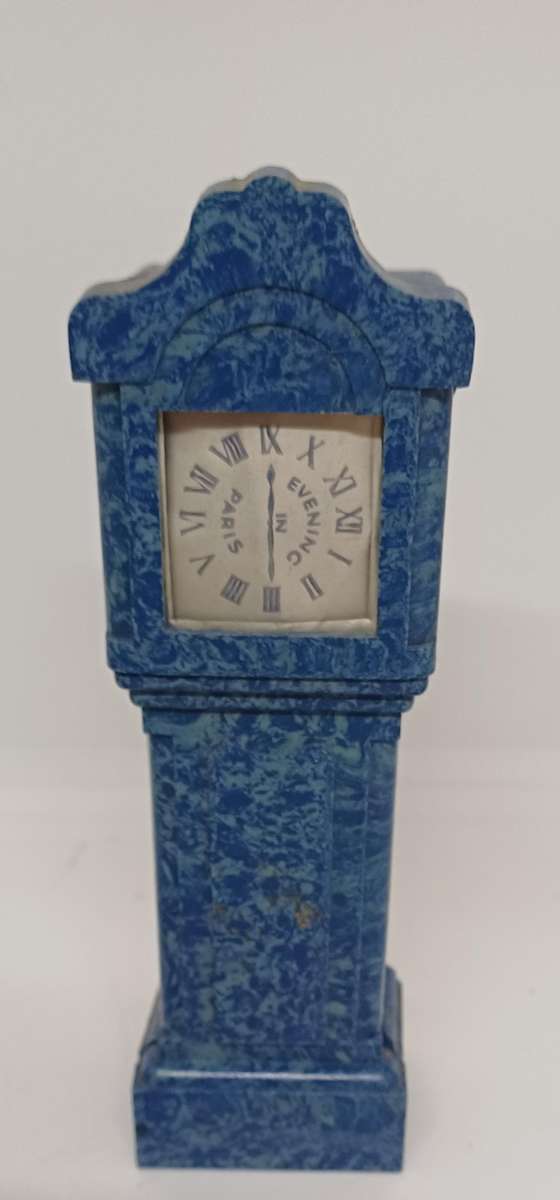 Novelty perfume case