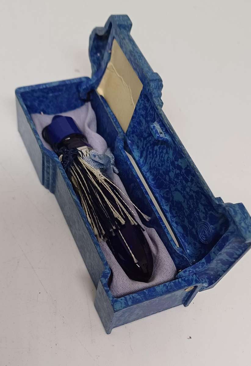 Novelty perfume case