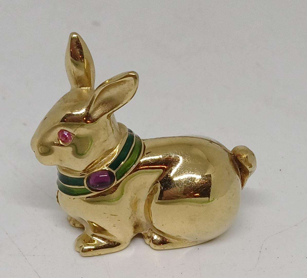 Collectable Solid perfume compact from 1992