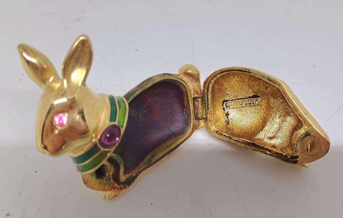 Collectable Solid perfume compact from 1992