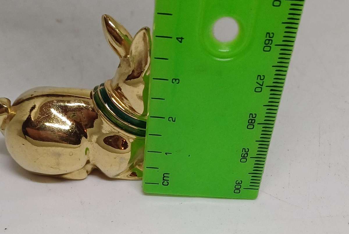 Collectable Solid perfume compact from 1992