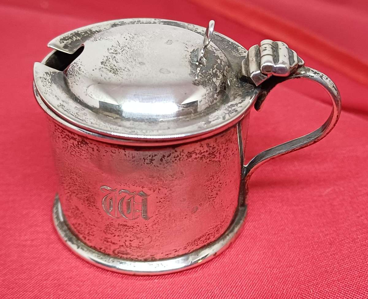 Silver hallmarked mustard pot