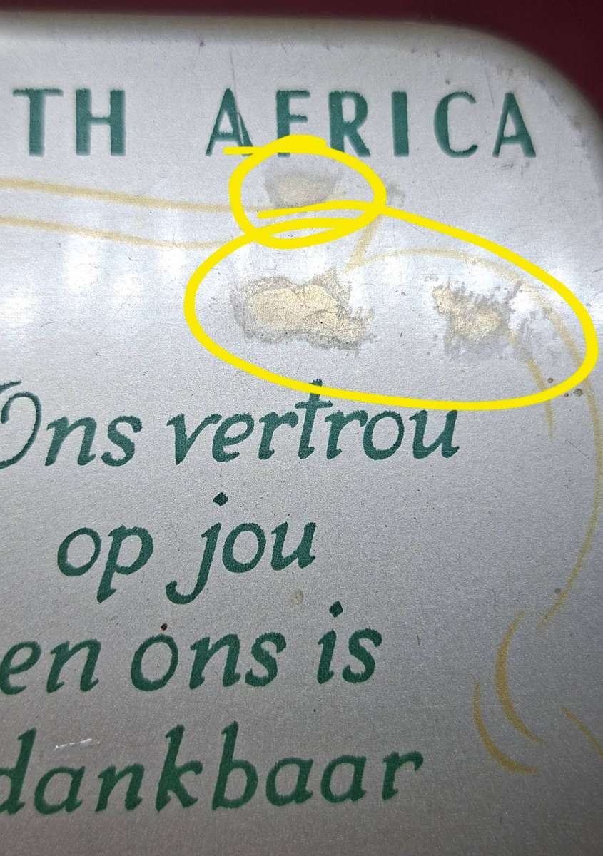 WWII 1940 chocolate tin Jan Smuts Bilingual