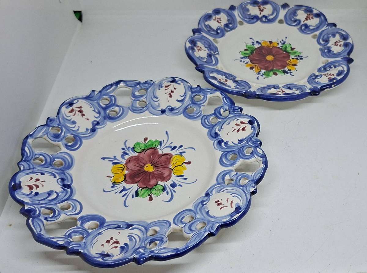 Two Vestal  handpainted plates -Portugal