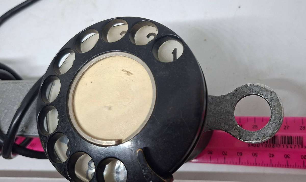 Old Linemans test set