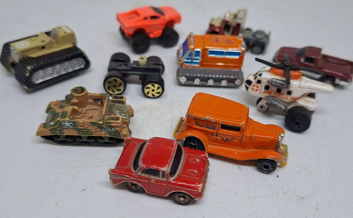 1988 Hot wheels 1/64 Die cast and others small cars