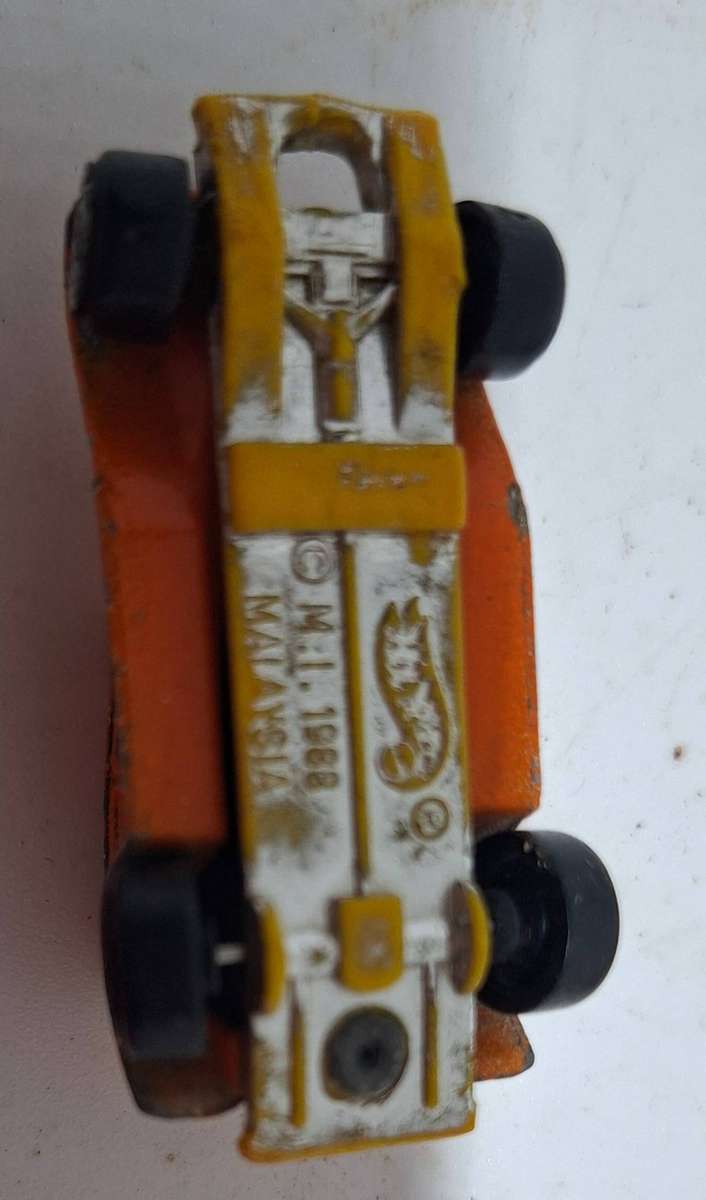 1988 Hot wheels 1/64 Die cast and others small cars