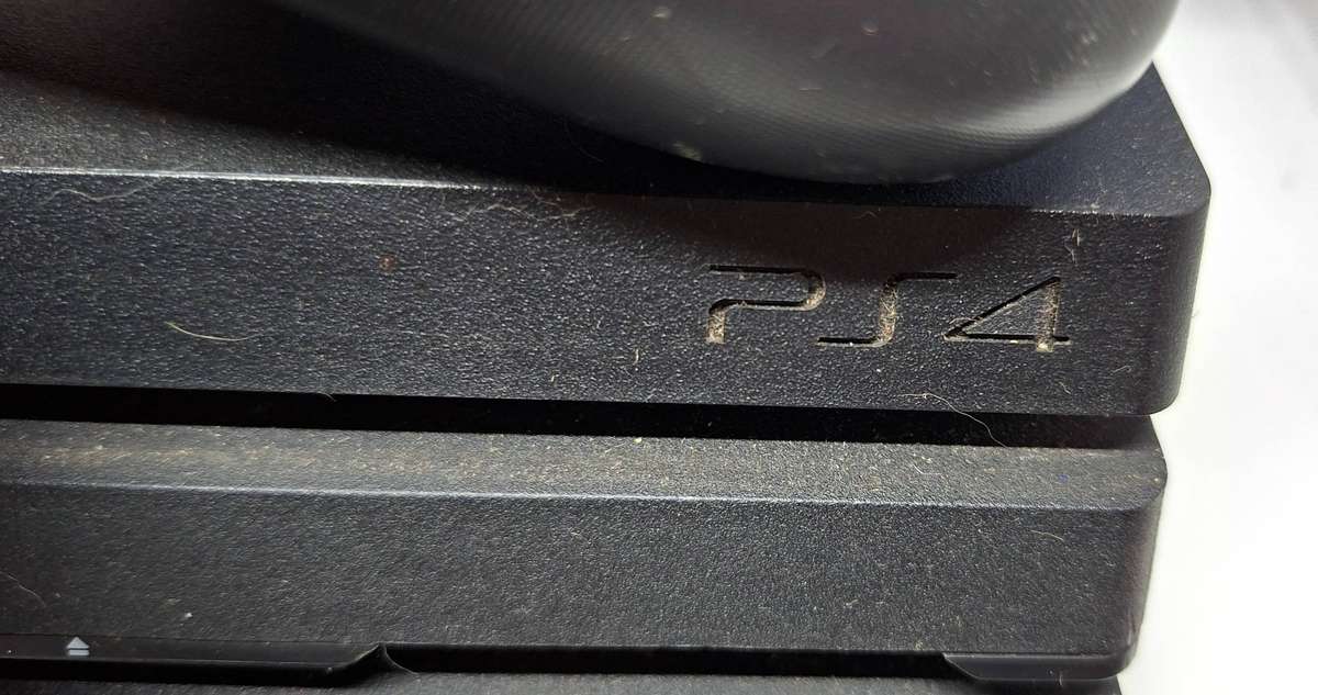 Playstation 4 no cables