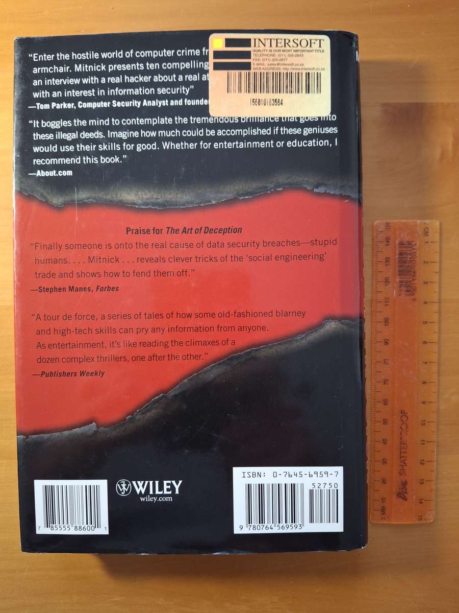 The Art of Intrusion by Kevin D. Mitnick & William D. Simon