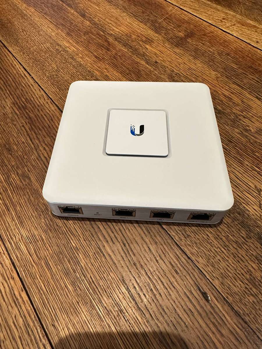 Ubiquiti USG