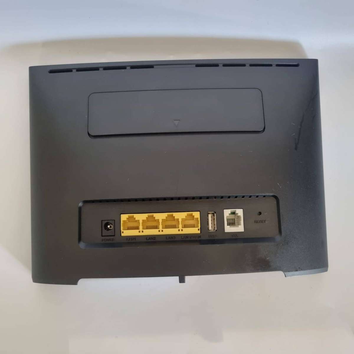 Huawei B525 LTE 4G WiFi Router (Used item)