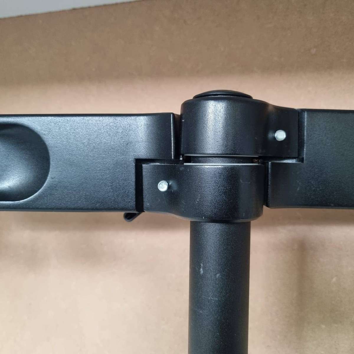 Dual monitor arm stand (Up to 24 ich)