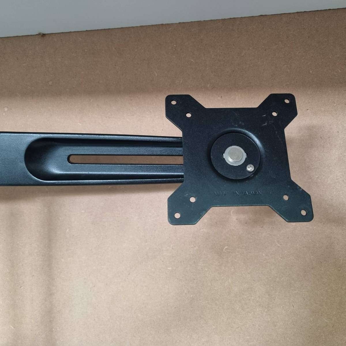 Dual monitor arm stand (Up to 24 ich)