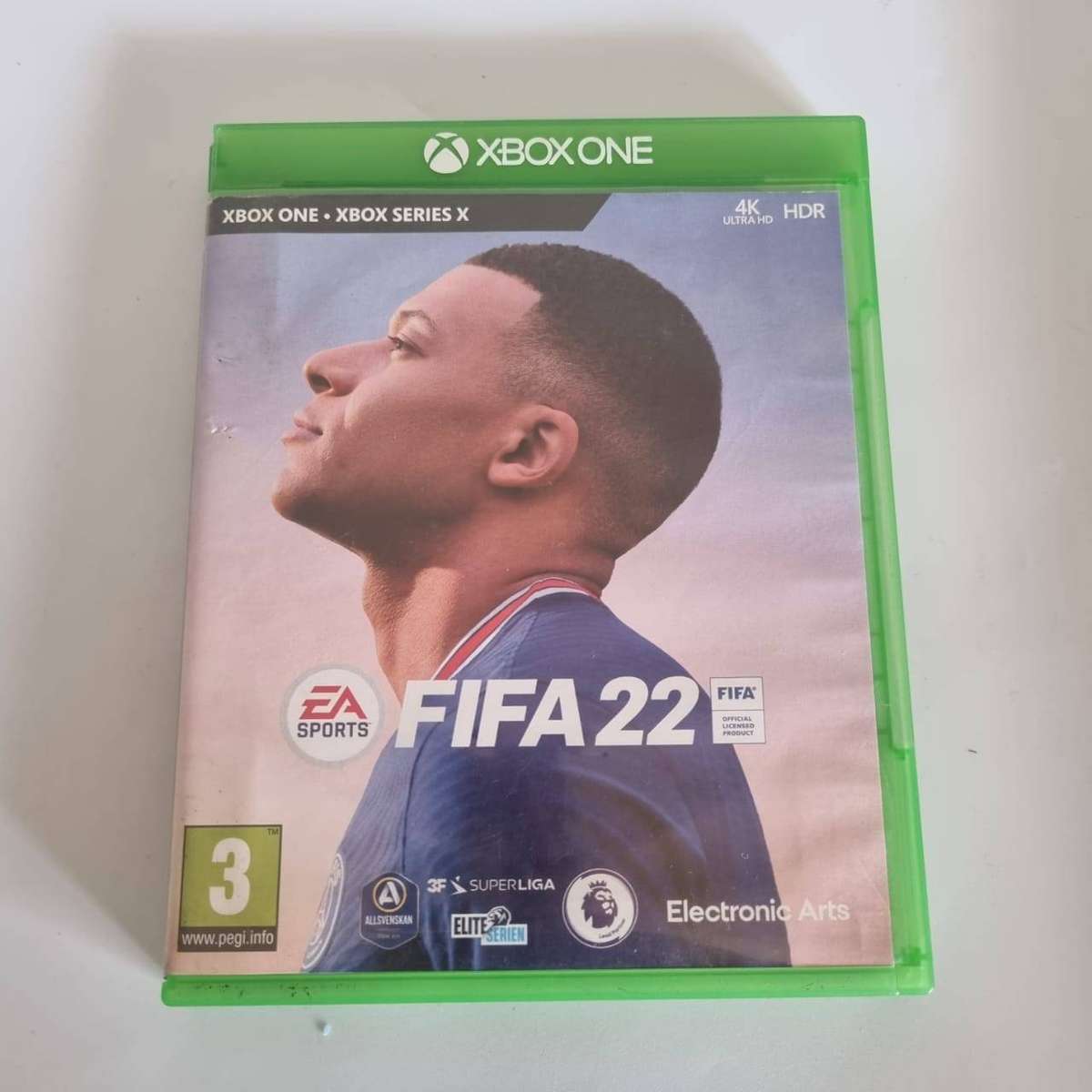 XBOX One - FIFA22