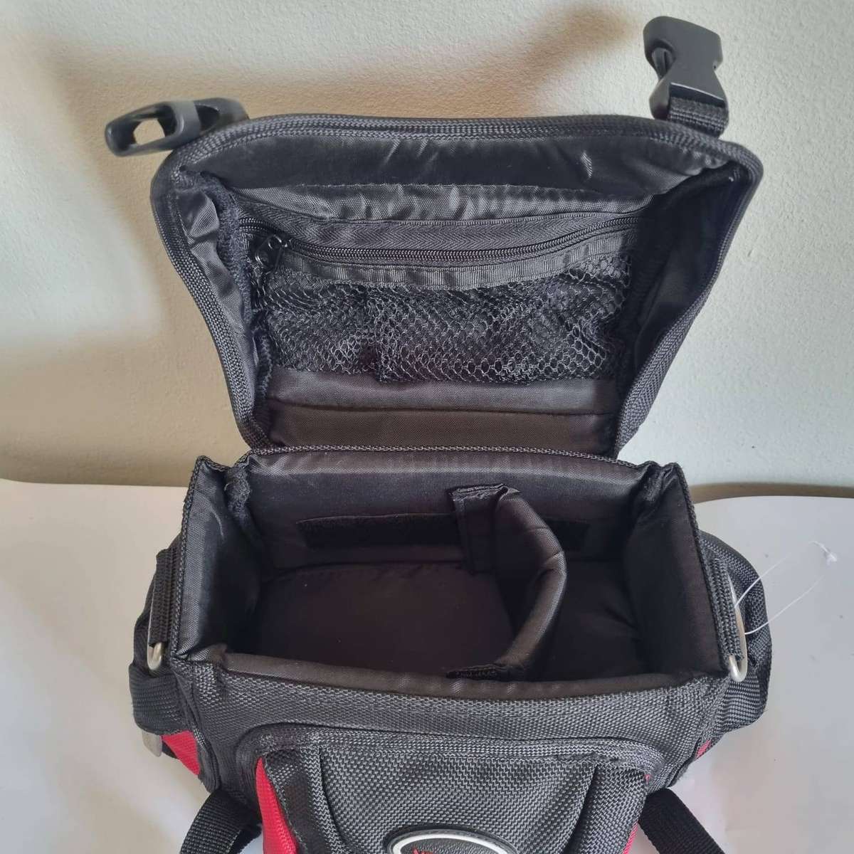 Voyager Classic Camera Bag