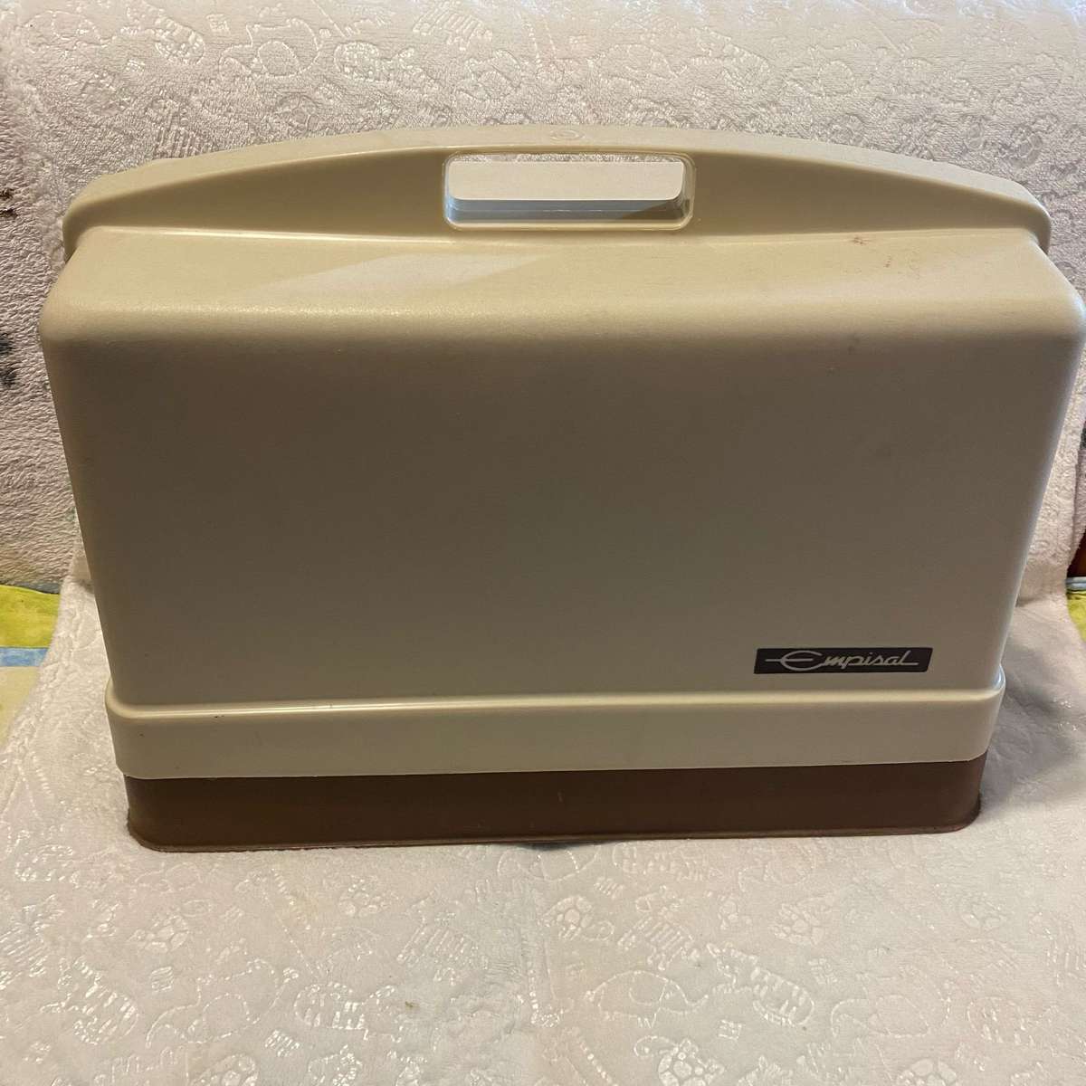 Empisal 3800 Sewing Machine