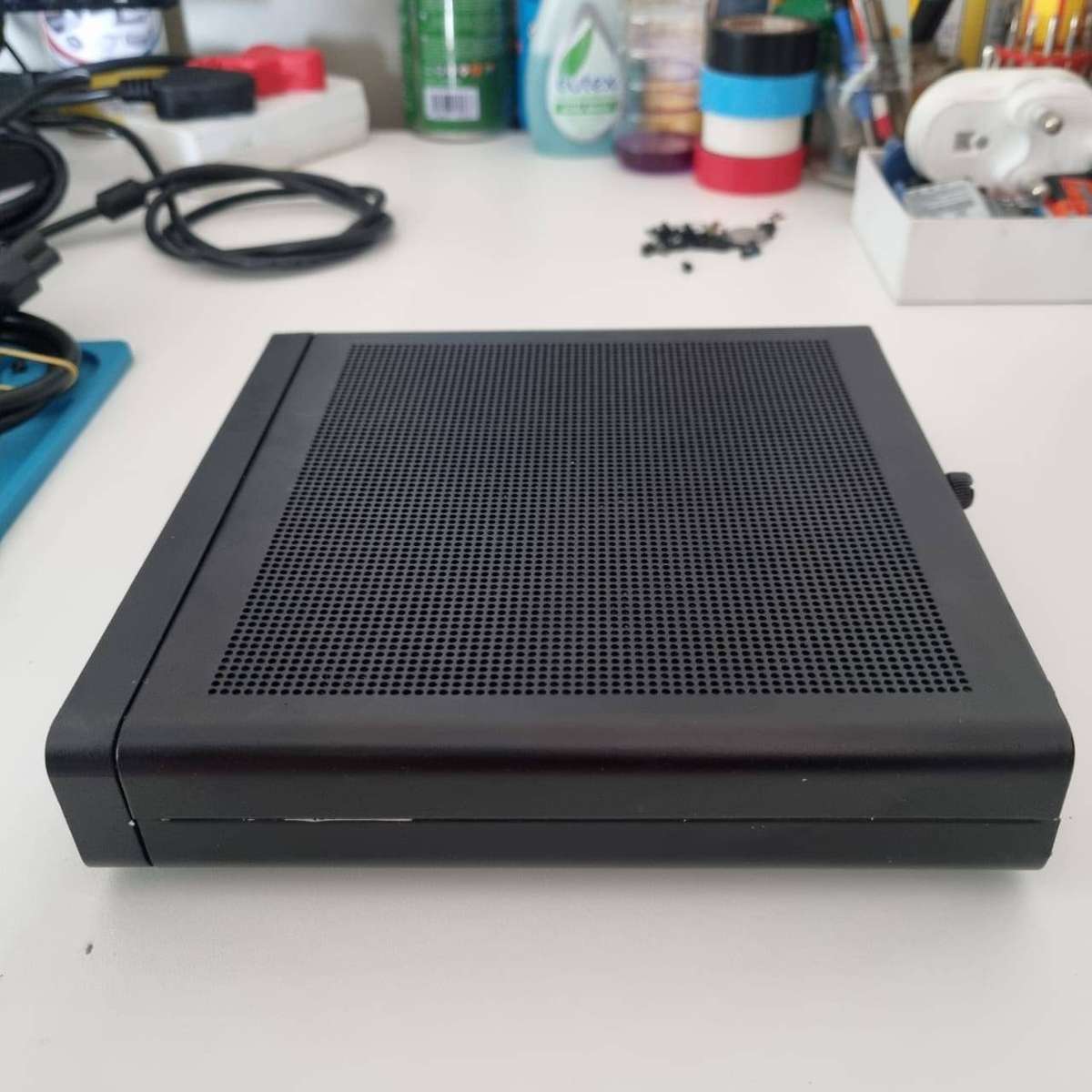 HP EliteDesk 800 G6 Desktop Mini PC (Intel i7-10700T, 256GB SSD & 16GB RAM)