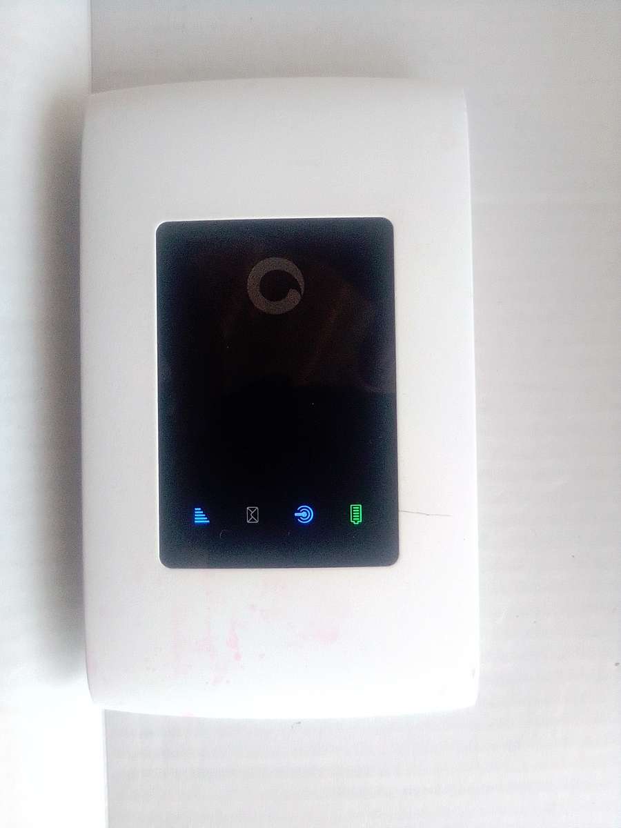 Vodafone R219z Mobile Wifi Router, Open to All Networks